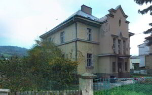 Velké Březno, Zahradní 182