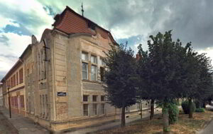 Terezín, Dukelských hrdinů 45