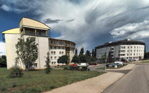 Dům s pečovatelskou službou, Kralupy nad Vltavou, V luhu 1181